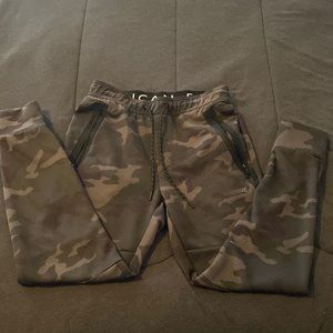 American Eagle joggers